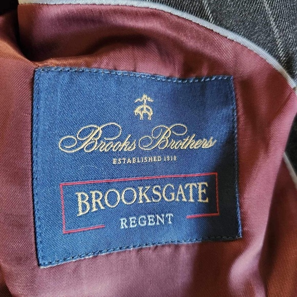 Brooks Brothers Vitale Barberis Canonico Gray Pinstripe Wool Blazer Size 42R - Picture 7 of 10